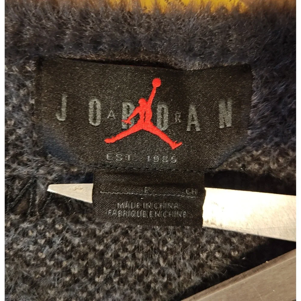 Jordan‎ Cardigan Men SM Gray Black Ombre Fuzzy Knit Button Front V-Neck Sweater